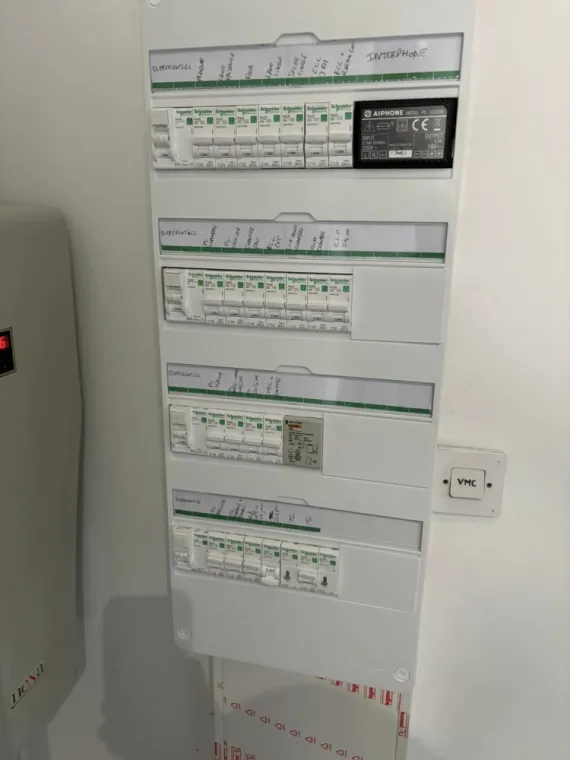 Changement d'un tableau électrique à Valence, Valence, Max Elec