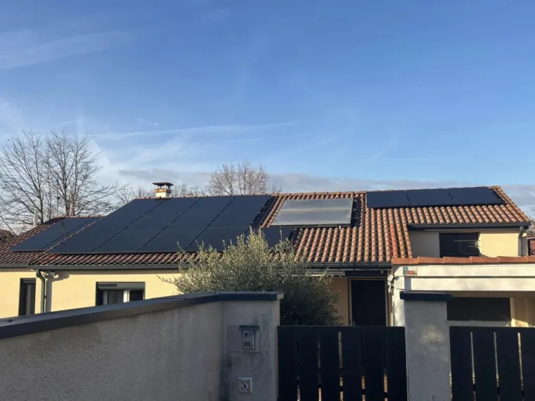 Installation de panneaux photovoltaïques pour une maison vers Valence